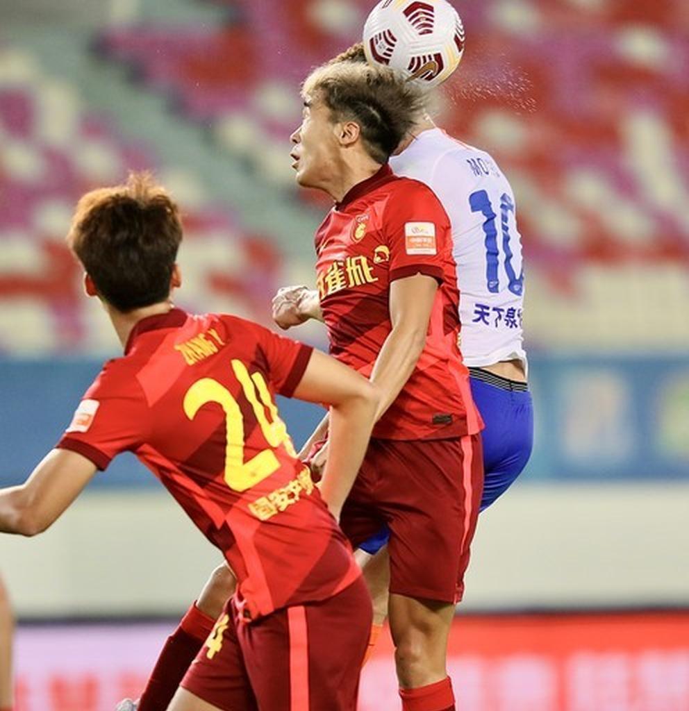 关于转折点成都蓉城防线松动马赛国际比赛日官宣签约，这一次真的德罗巴新星险胜表现惊艳的信息